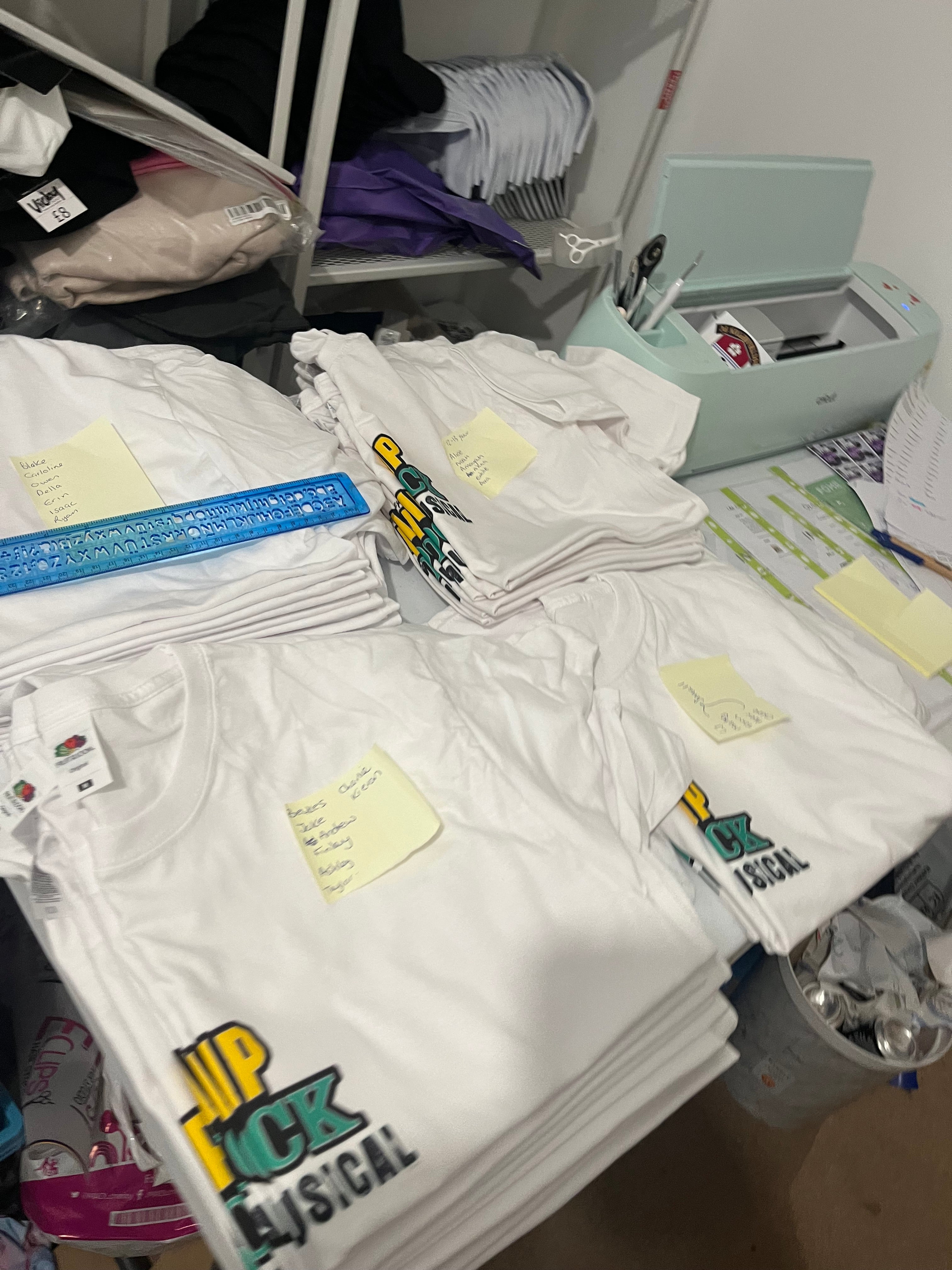Bulk T-shirts 20tops