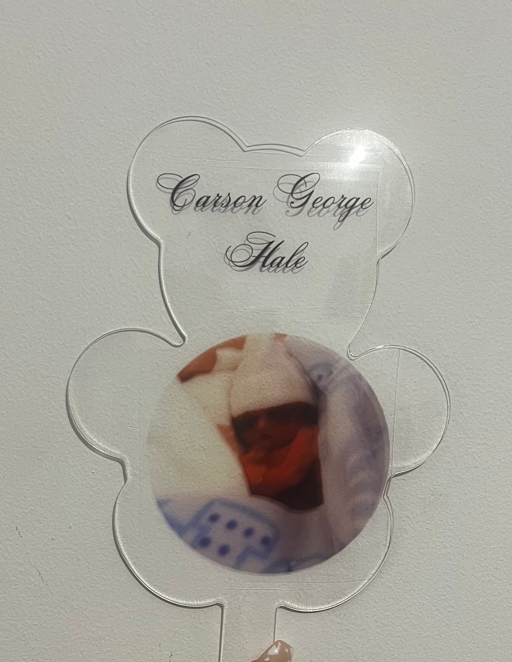 Grave teddy sign