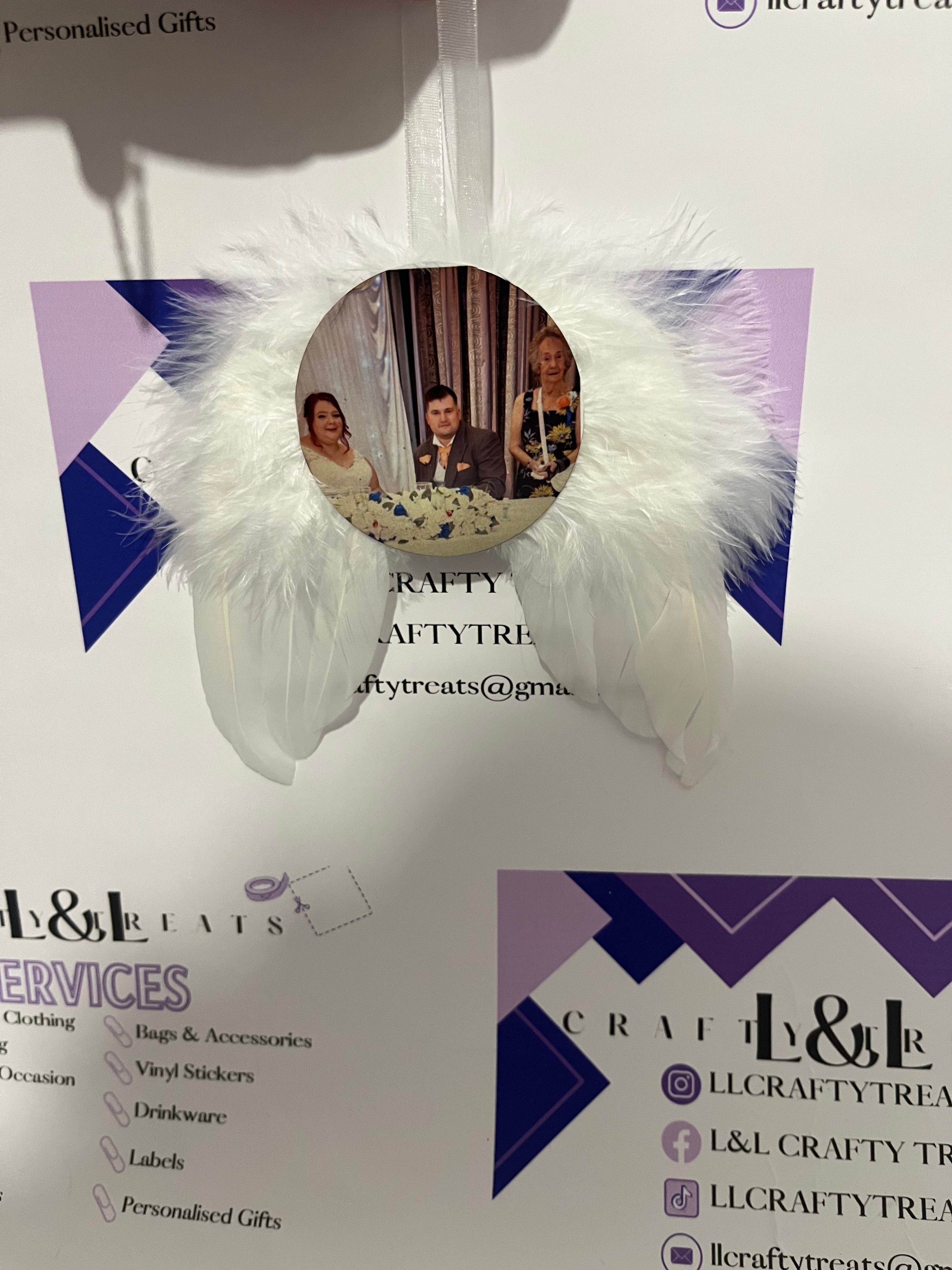 Memorial feather tree decorations